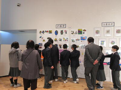8組作品展示の様子